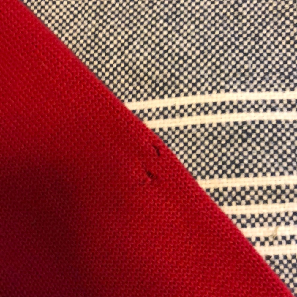 Large Vineyard Vines Sweater! - Picture 4 of 4